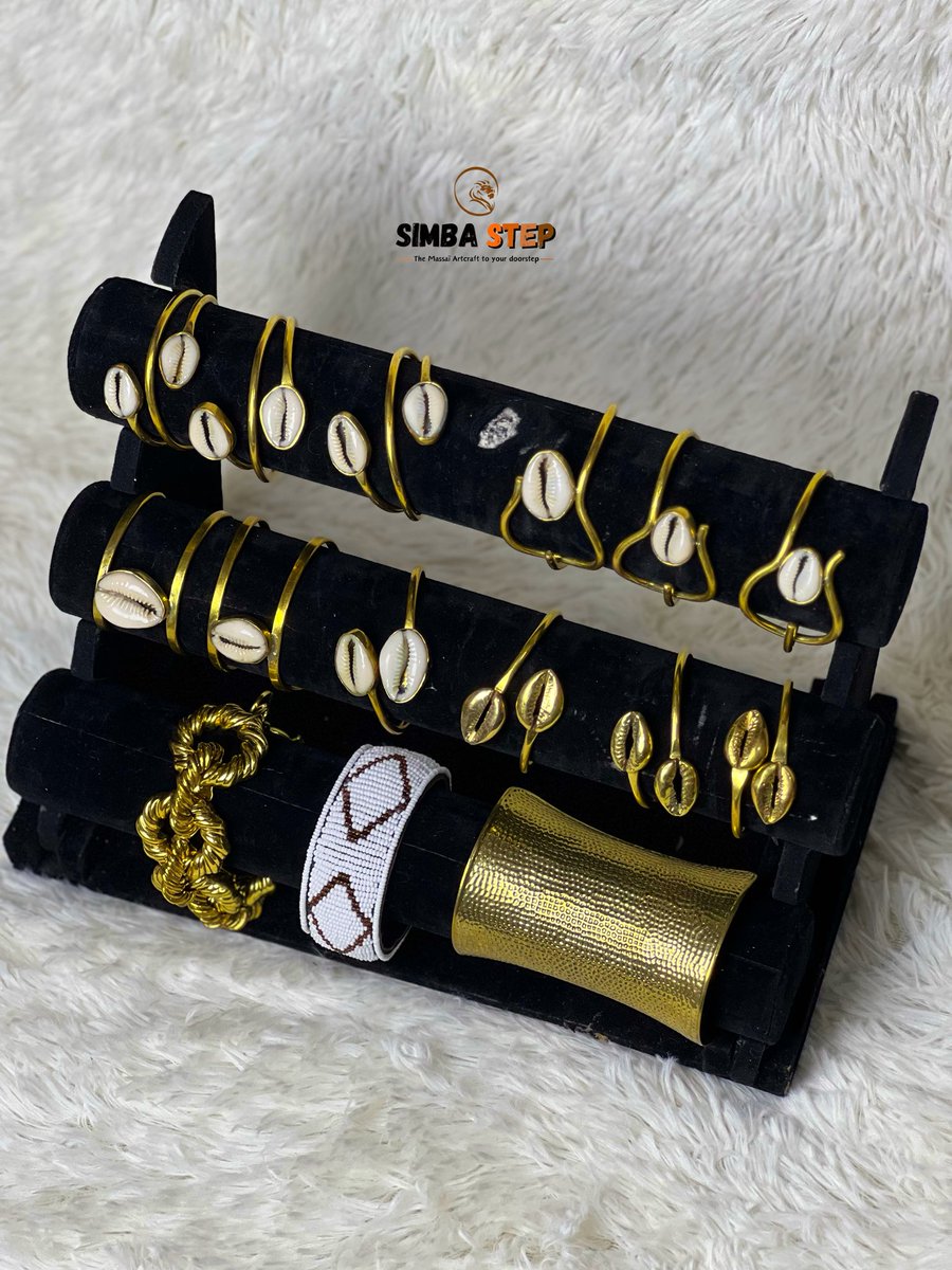 Simba_step's tweet image. C’est la saison des marriages✨✨
#RtAppréciés
 
N’hésitez pas à nous contacter pour vous sublimer pour vos événements traditionnels 🤸🏻‍♀️

📍Yaoundé 
📞 693148759 (WhatsApp Uniquement) 

Vous pouvez shopper sur notre site internet, lien en bio ⬆️