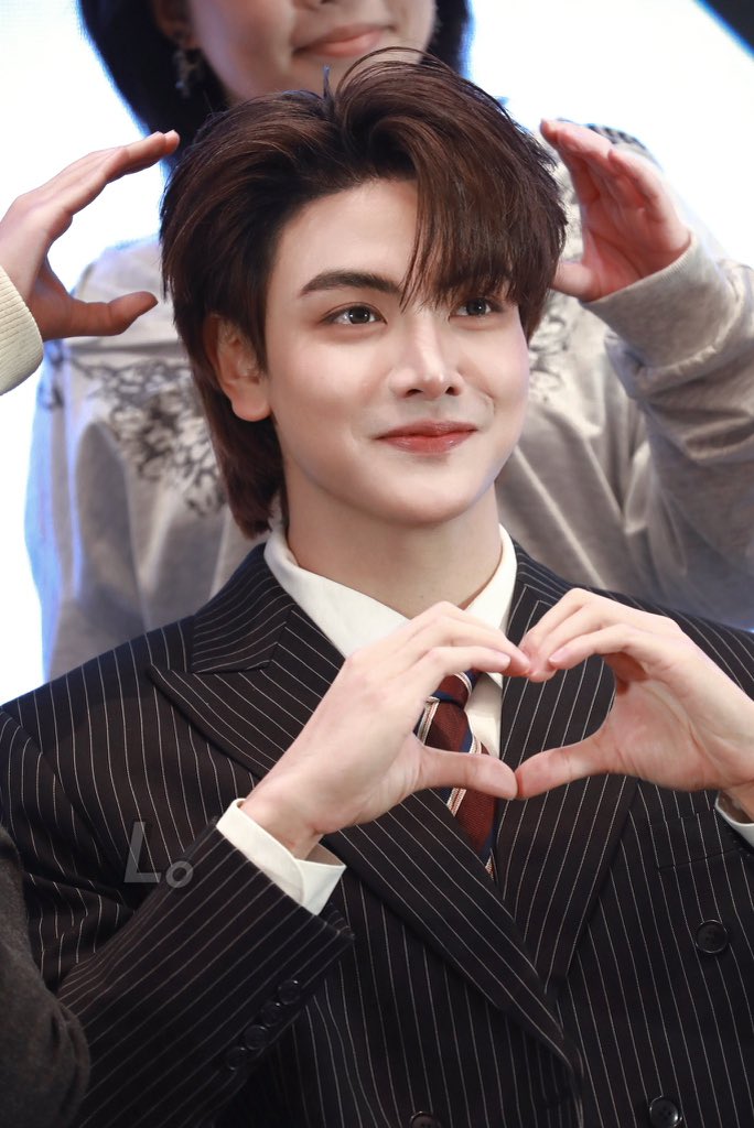 stavocadsunflwr's tweet image. “You are my heart, my life, my one and only thought.” We know who!🤭🤭

JOONG IN LOVE ZHEJIANG

#JoongFSinZhejiang
#จุงอาเชน #JoongArchen