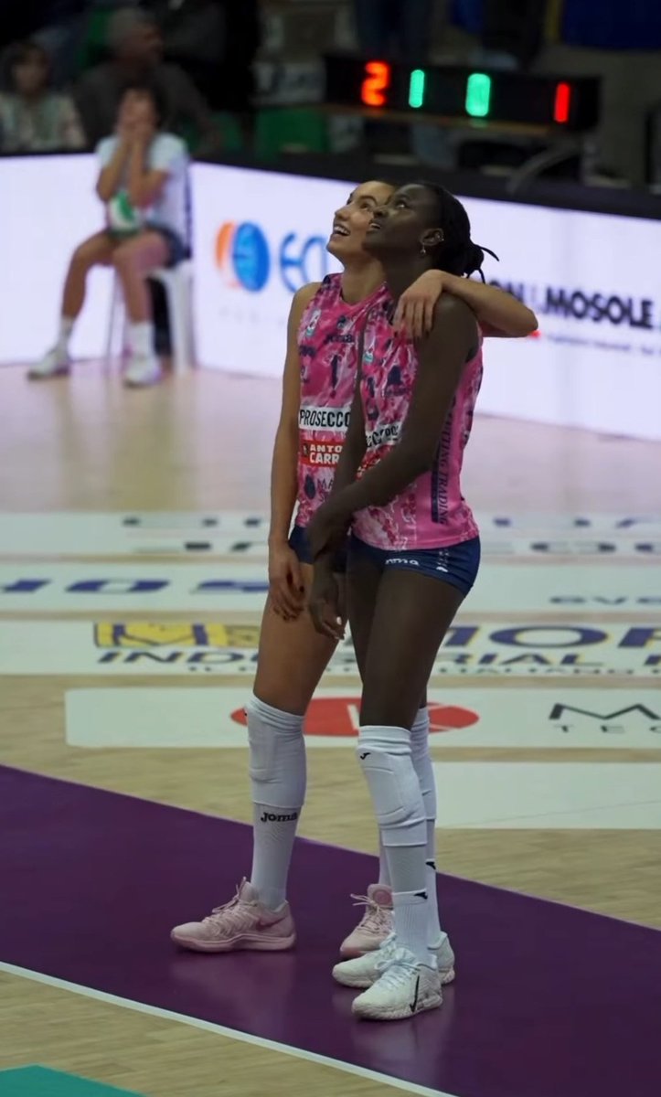 Sillah falando que Gabi lhe dá conselhos e a ajuda muito , que ela um modelo pra ela ❤️