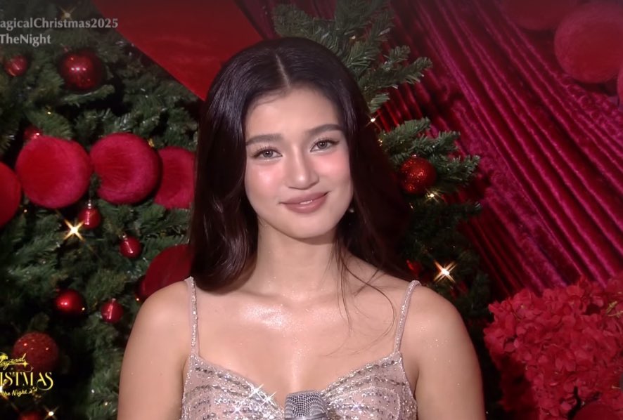 Our highlight for tonight: Belle! ✨ 

She looked absolutely breathtaking at the Star Magical Christmas Ball. Her dress, her glow, everything about her was just perfect tonight.

HOLLY JOLLY DONBELLE 

#BelleOfTheSeason