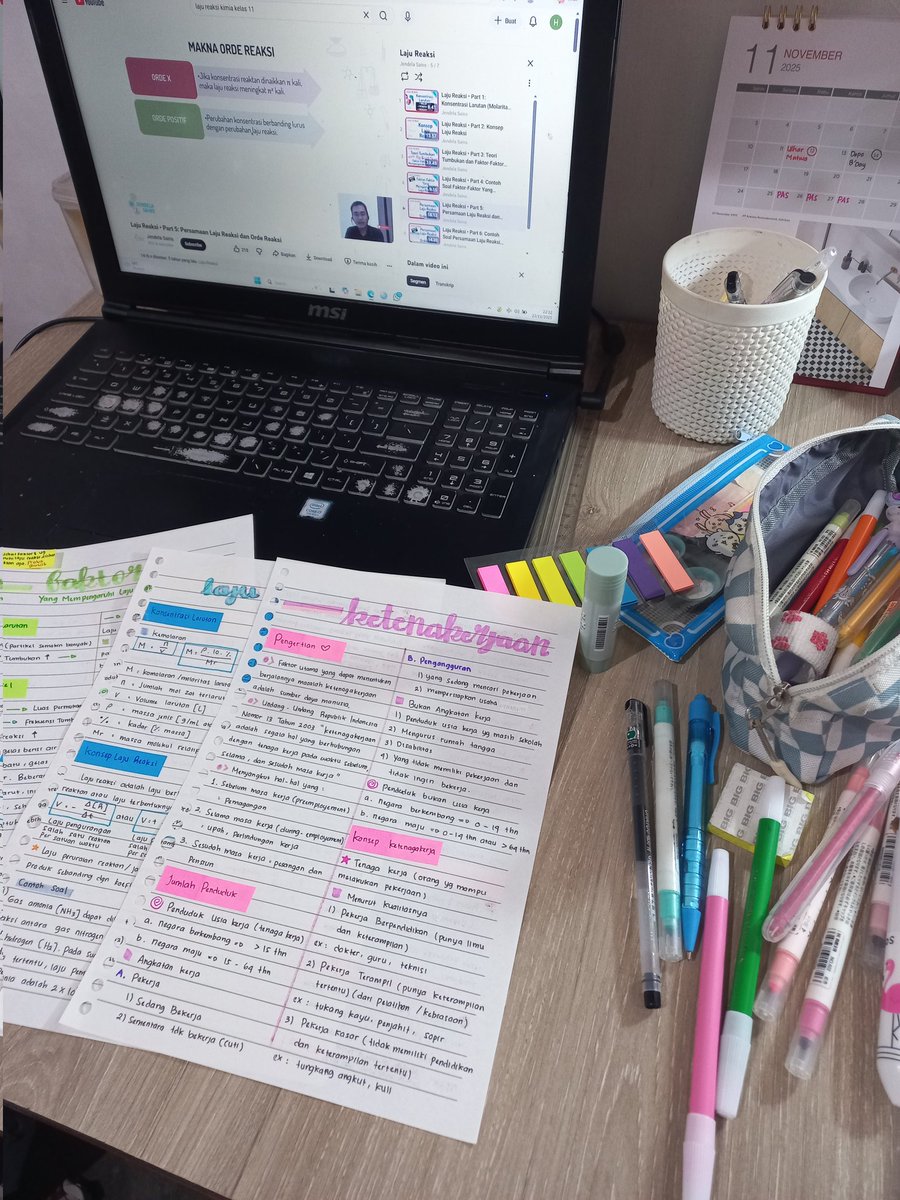 gracellyen's tweet photo. progress today 💞📚 https://t.co/sHIV40TOpZ