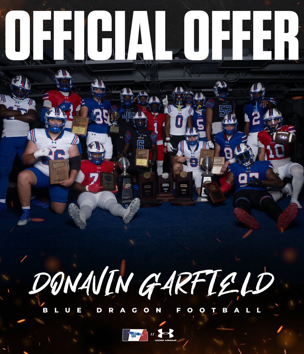 dgarf55's tweet image. Blessed to receive an offer from Hutch CC @coachHAWK19 #AGTG