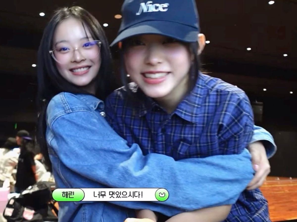 retrokki's tweet image. one thing about haerin and hanni is that they’ll always end up in each other’s arms