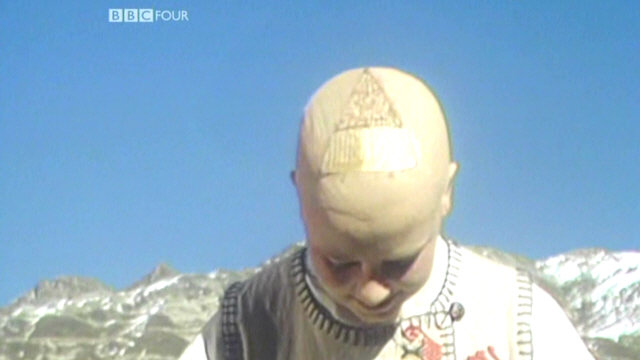 🎬 Post a scene with a TEENAGER!