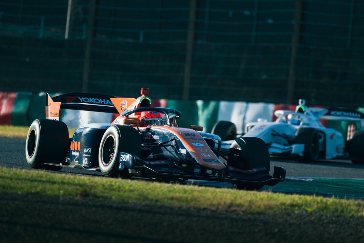 rensato85's tweet image. 最終戦、最大限出し切りましたが優勝には一歩届きませんでした。

最高のマシンを用意してくれたチームに感謝です！

悔しさをバネに次はてっぺんにいけるようにまた頑張ります！

1年間応援ありがとうございました！！

#SFormula #ponosnakajimaracing