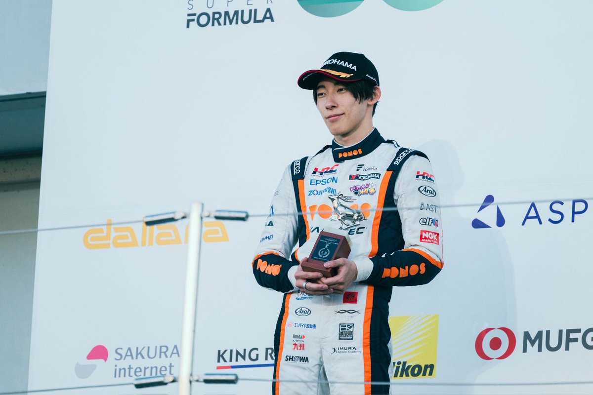 rensato85's tweet image. 最終戦、最大限出し切りましたが優勝には一歩届きませんでした。

最高のマシンを用意してくれたチームに感謝です！

悔しさをバネに次はてっぺんにいけるようにまた頑張ります！

1年間応援ありがとうございました！！

#SFormula #ponosnakajimaracing