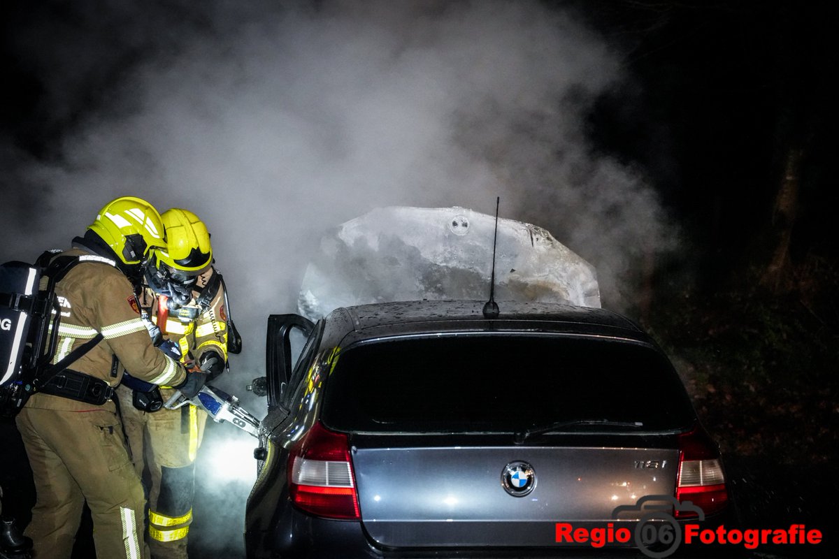 Brandende auto aangetroffen bij de Woeste Hoeve Beekbergen