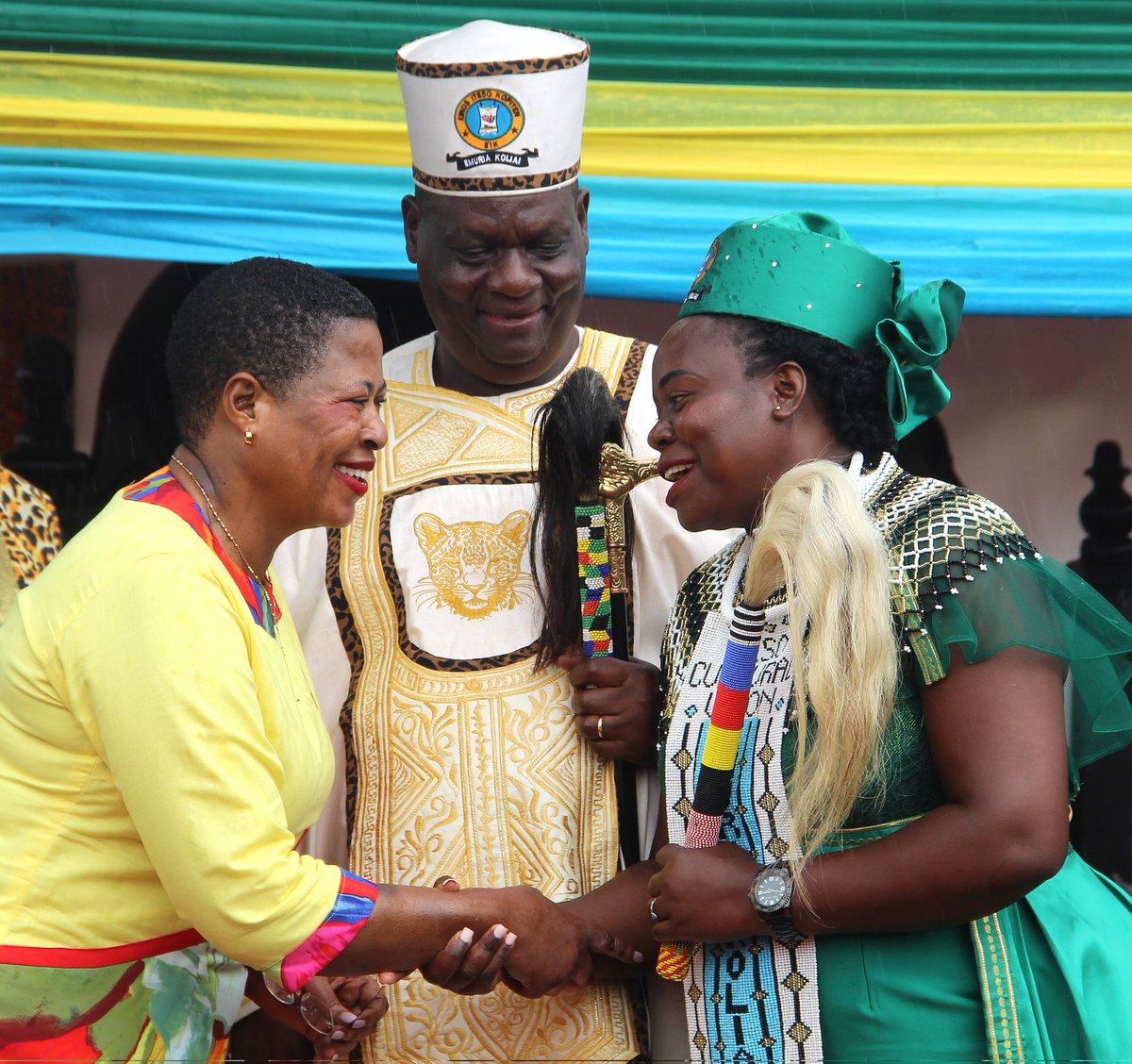 AlfredAtwau's tweet photo. Happy Birthday Toto Speaker.

One of the best pictures I took this year, may the new age be more impact full for the people Teso.

Yoga Awurio. @AnitahAmong https://t.co/ufcwbiNMhT