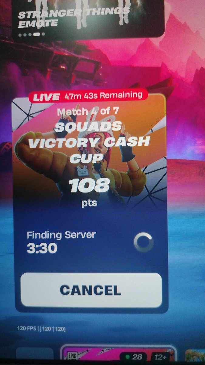 Solvex28's tweet photo. FIX YOUR GAME @FNCompetitive I have been waiting for 20mins https://t.co/mkHOxoY83M