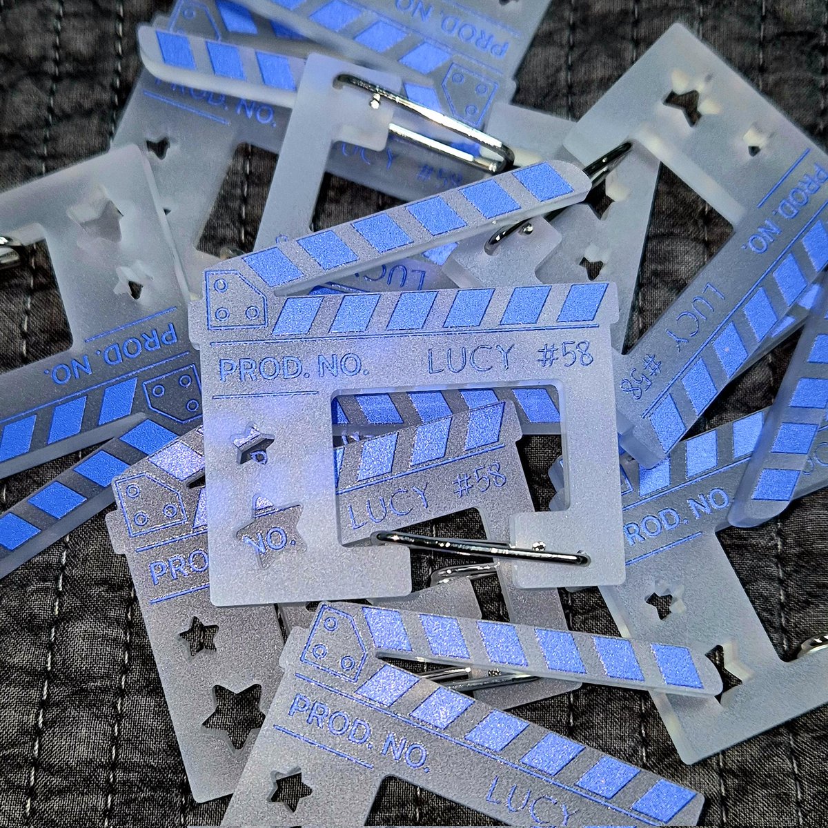 #RT #이벤트
루시 카라비너 이벤트입니다.ᐟ.ᐟ
RT 추첨 두 분께 카라비너 한 개씩 드립니당//
#루시 #LUCY 

🍀12월 1일 추첨
🍀배송비 당첨자 부담
🍀편의점 반값택배 이용