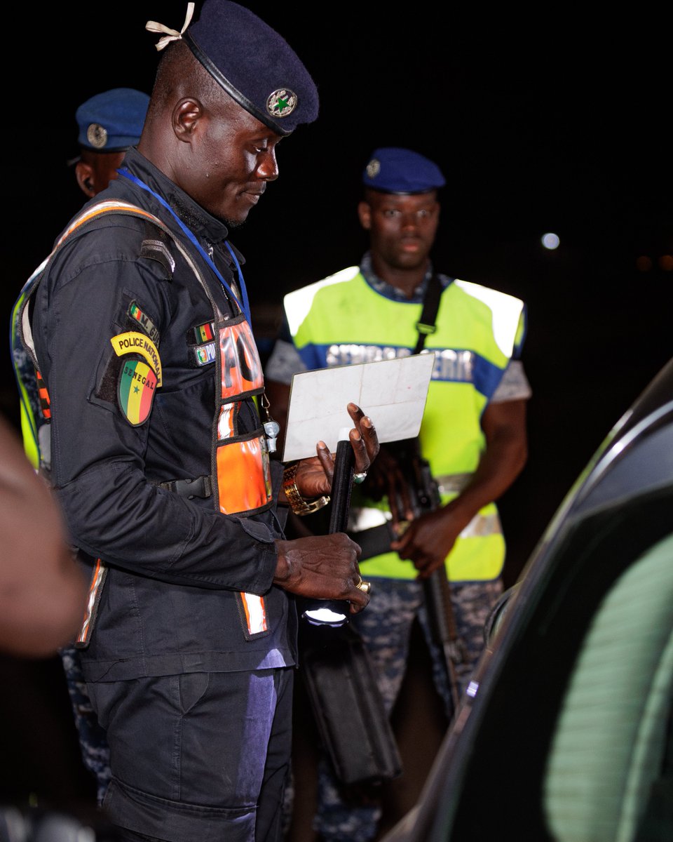 MintBambaCisse's tweet photo. Sur le Terrain avec nos vaillants collaborateurs.
Il n’y aura plus de répit dans le combat contre l’insécurité.
Amour ❤️et paix pour la patrie 🇸🇳 https://t.co/AV5jgNb2u9