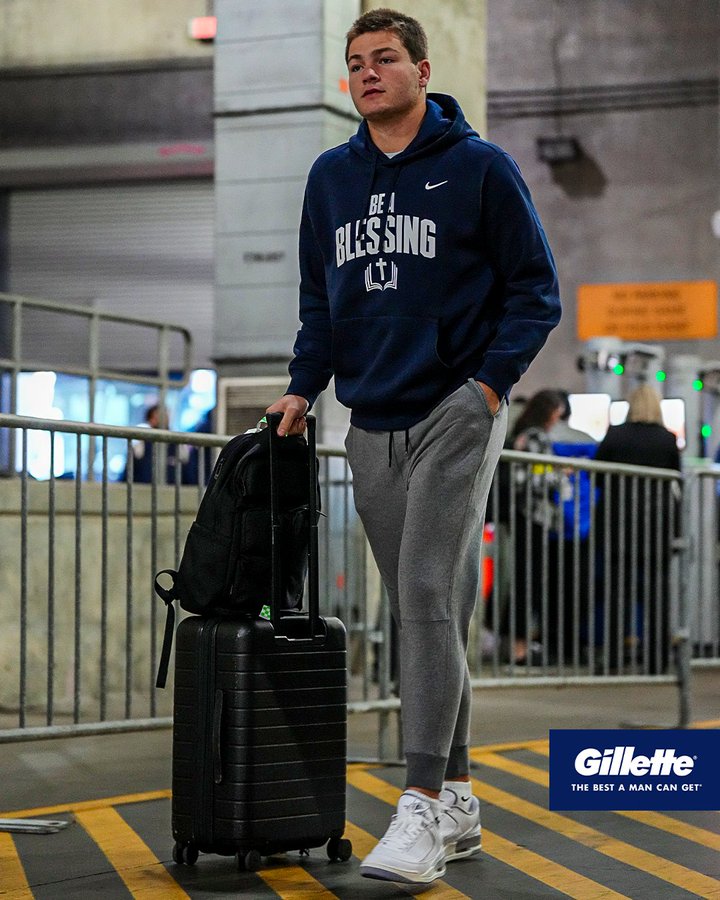 G6c96jkWoAAgYuk (720×900)