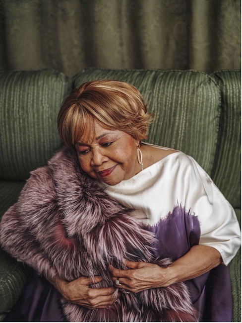 Sunday is a fine time to savour the new Mavis Staples album, Sad and Beautiful World. We've got the details (plus bonus archive videos for your viewing pleasure) here:  musiccloseup.com/mavis-staples-…