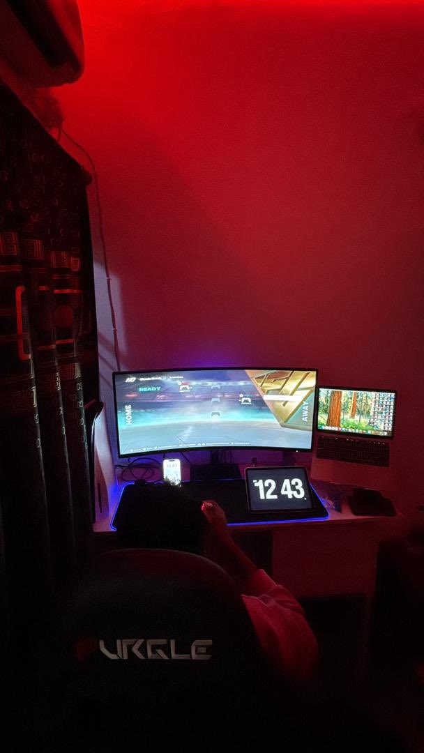 Where the magic happens 🎮 New setup, new energy, congratulate me under this post, this shii ain’t easy 🎉
 #gamer #SetupPic
#GamingSetup #DeskSetup #Battlestation #DeskGoals #SetupGoals #LoveYourW #fc26 #wukong #lastofus