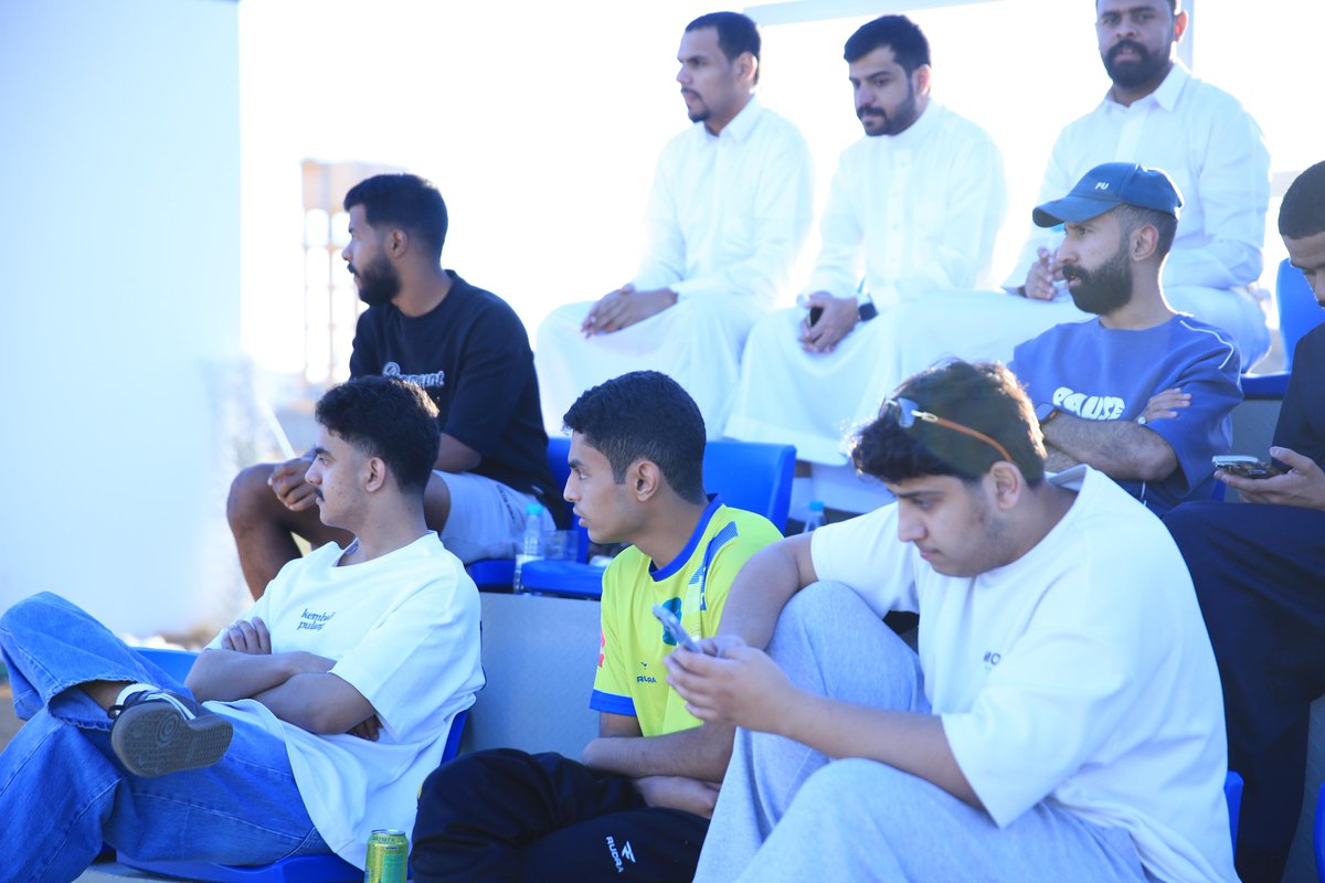 Touik_club's tweet photo. 📸 شكرًا لحضوركم جمهورنا .. أنتم سرّ الانتصار 💛💛💛'
#نادي_طويق https://t.co/SyR9q10Tp0