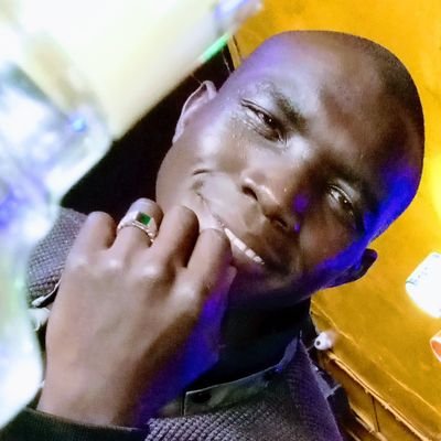 kinara_69's tweet image. &quot;Sura ni mbaya na mamanzi hawaresist...&quot;😂🎶🎶