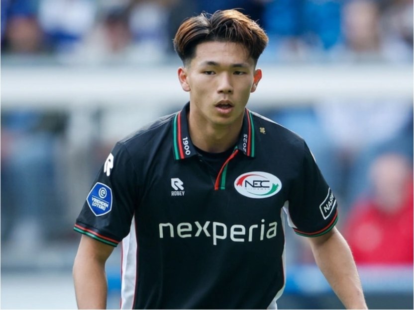 2L9xk4psns56817's tweet image. 若き俊英も躍動　#塩貝健人　#サッカー