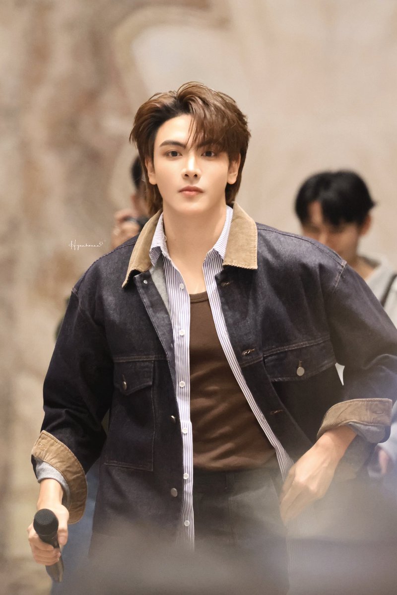 IntrovQN's tweet image. Who won&apos;t fall this guy cutest 

JOONG IN LOVE ZHEJIANG 
#JoongFSinZhejiang