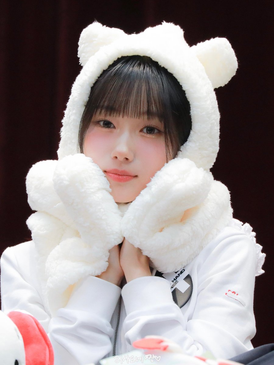 __l227's tweet photo. ♡ 241123 메이크스타 팬싸 #케플러 #서영은 ♡ https://t.co/Nl6WArAGkp