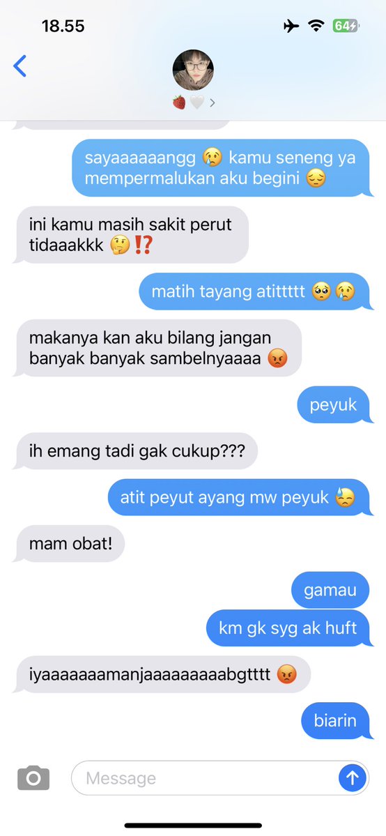 FIRSOLMAYO's tweet image. kenpaul pacaran alay diledekin temen temennya