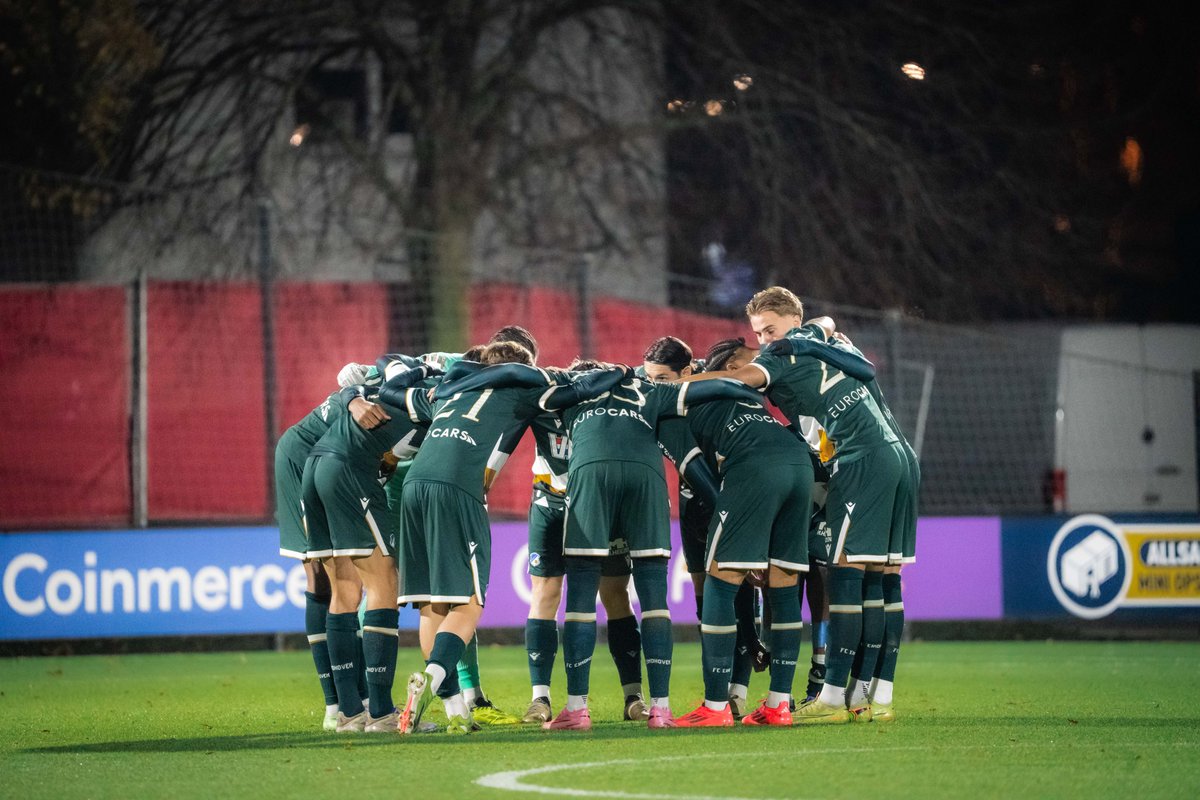 FCEindhoven's tweet image. 𝐓𝐄𝐀𝐌 💙🤍

#FCEindhoven #ClubVanGoeiVolk #FCE