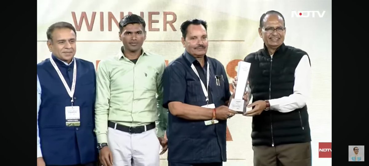 gck_india's tweet photo. We are delighted to share that Gram Chetna Kendra has been honored with the Water Conservation Agriculture Award at the “Voice of Harvest” Agri Awards organized by PepsiCo and NDTV. https://t.co/Qm5US0J3kE