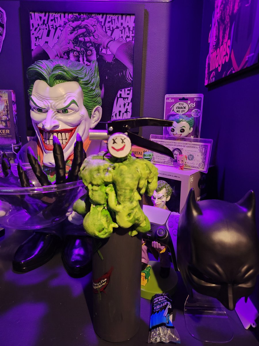 Father V tweet media