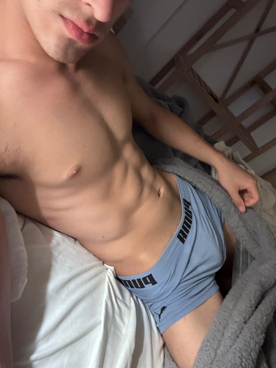 couplehot_13's tweet photo. 🇺🇸 What are you doing this Sunday? What should I do?
🇧🇷 O que você vai fazer neste domingo? O que eu deveria fazer?
🇪🇸 ¿Qué vas a hacer este domingo? ¿Qué debería hacer yo? https://t.co/6qODWHQglg