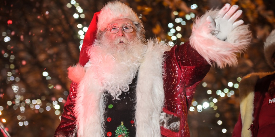 🎄📣Nodyn atgoffa - bydd rhaglen dreigl o gau ffyrdd ar waith drwy ganol y ddinas heddiw ar gyfer Gorymdaith y Nadolig. Mae'r holl fanylion ar gael ar-lein: loom.ly/HZBIQ34 #GorymdaithYNadoligAbertawe