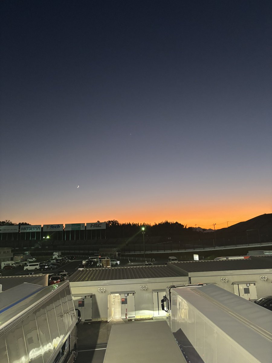 ABEMAの現地レポート、
今年のもてぎからはSFgoアンバサダーとして、サーキットに来るとことができました！

素晴らしい戦いをいくつも目の当たりにできて、とっても誇らしい気持ちです！

改めて、岩佐選手シリーズチャンピオンおめでとうございます‼︎‼︎‼︎
#SFormula