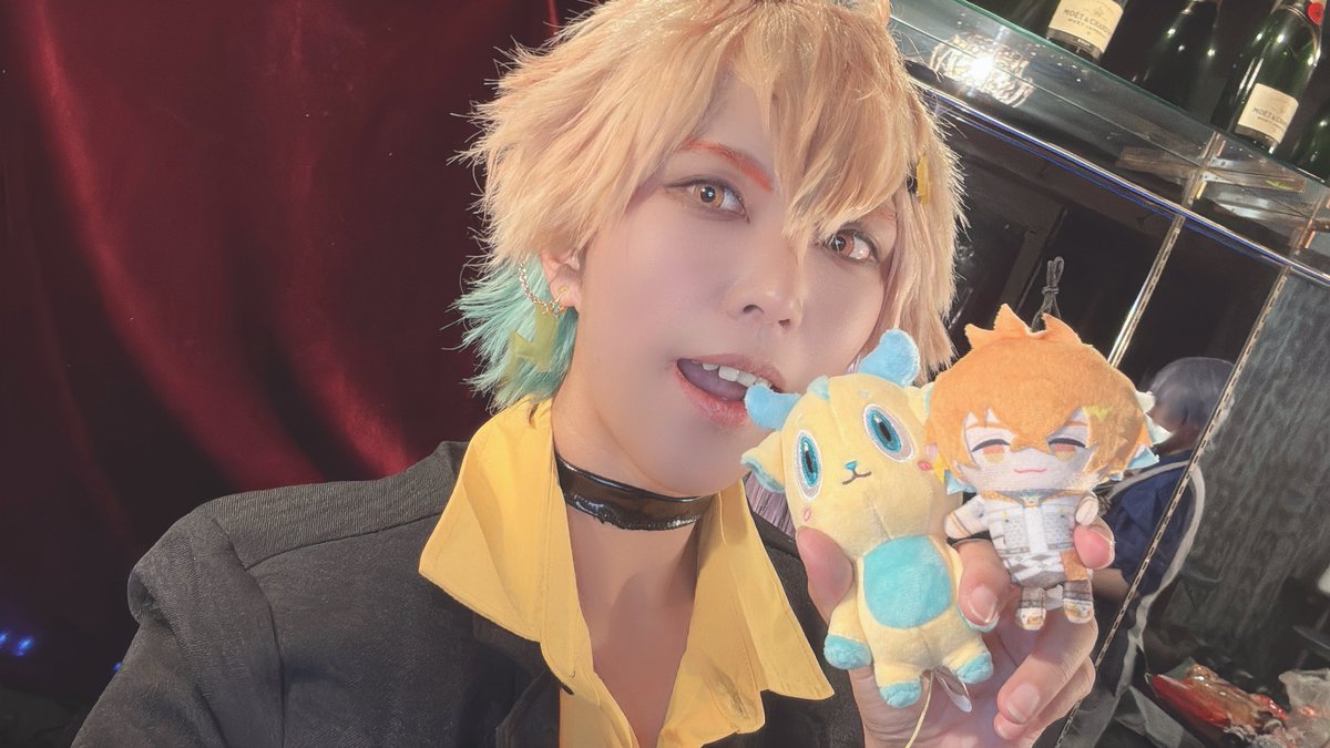 30Zn35Br's tweet image. 今日は最高なメンバーでハッピーな併せでした🫶
行き道から珍事件が起き着替え中もテーピング剥がれるくらい笑かされたし最高な写真も撮っていただけてハッピー❣️
初出し🌩️ですがどかメロいただきました😘

#1123めちゃCafeBar