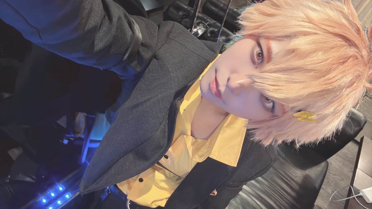 30Zn35Br's tweet image. 今日は最高なメンバーでハッピーな併せでした🫶
行き道から珍事件が起き着替え中もテーピング剥がれるくらい笑かされたし最高な写真も撮っていただけてハッピー❣️
初出し🌩️ですがどかメロいただきました😘

#1123めちゃCafeBar