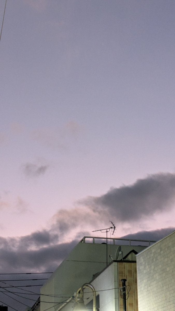 昨日、今日とJARL理事会。
苦渋の決断もあり、複雑な思いです。
文字通り胃が痛みました。

審議の内容は、来週末を目処に公表される理事会報告をご覧下さい。