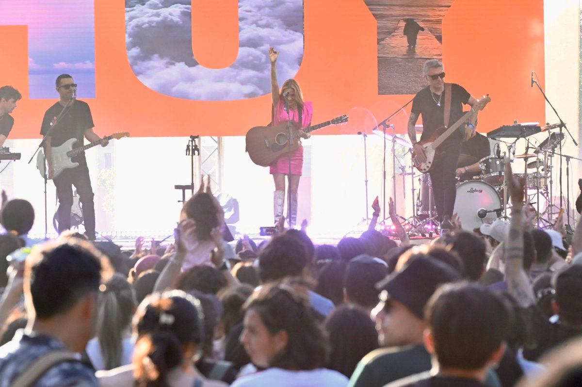 Orrego's tweet image. Recuperar la ciudad para las personas y la naturaleza para la ciudad. Excelente cierre de #Ecofest2025. Gracias a todos los barrios que se comprometen con una región más justa y más verde. Vamos por más!