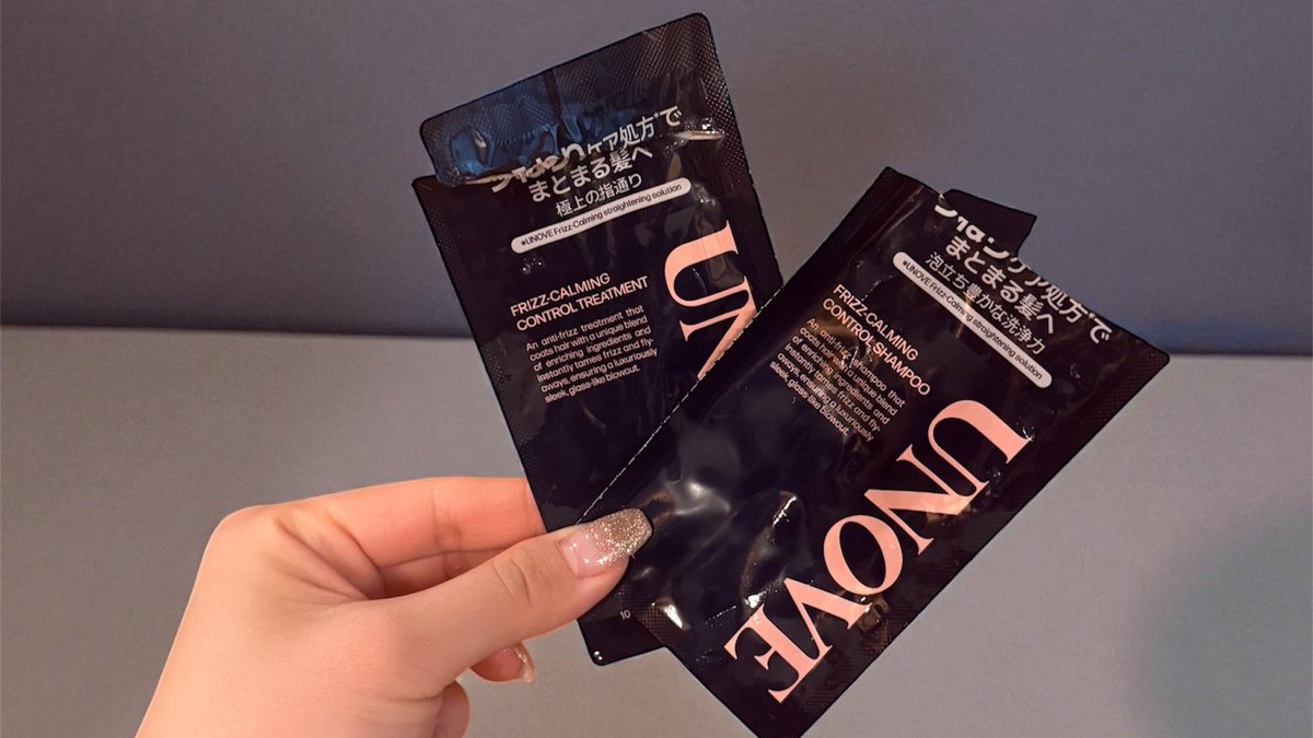 stepinto_chaiii's tweet image. 📍ＵＮＯＶＥフリズカーミングコントロールシャンプー/トリートメント
【良い】洗ってる途中から髪のまとまり感、保湿感を感じた！お気に入りのヘアケア、ドライヤーが使えない旅行先でも髪質決まった。
 【微妙】好きな香りだけど、香りはかなり強め&amp;amp;持続力強いから好み分かれそう。