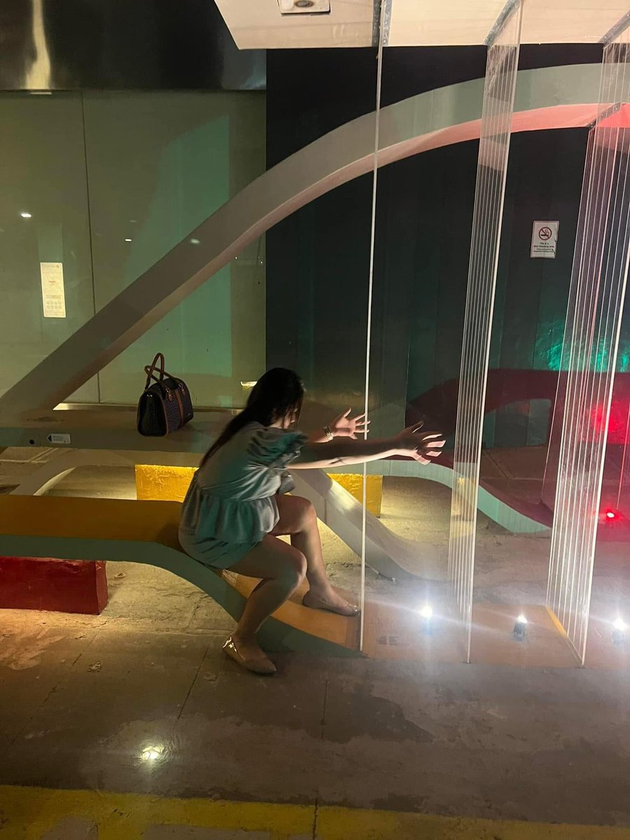 Eleka nahmen nahmen
Ah tum ah tum eleka nahmen
Eleka nahmen nahmen
Ah tum ah tum eleka nahmen...