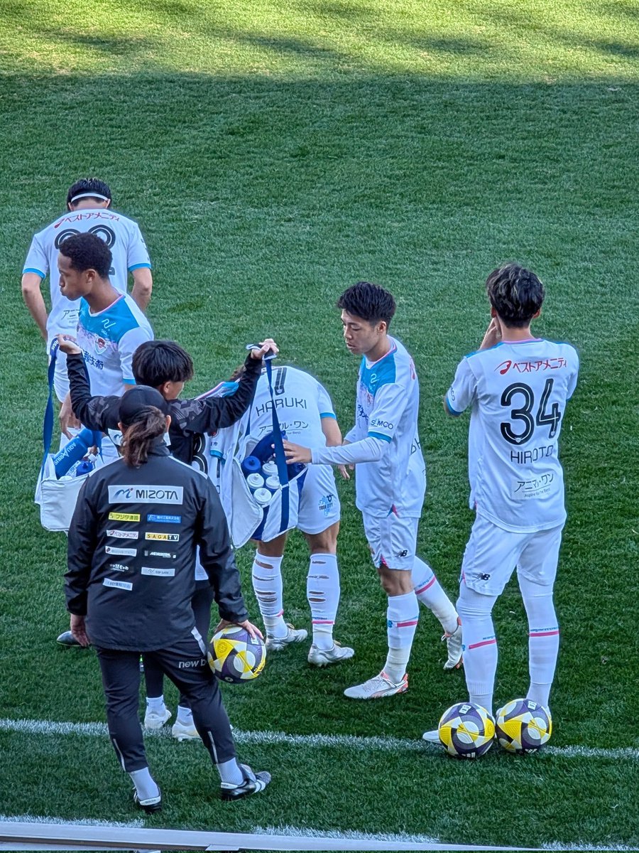 kachipulfam's tweet image. 1点か遠い…。
その1点。どこかで聞いた話。
1.5年。今度こそチームとしての覚悟を持てるのか。
僕らのケンチをJ1に連れてきて！🔥
#末っ子デビュー
#西澤健太