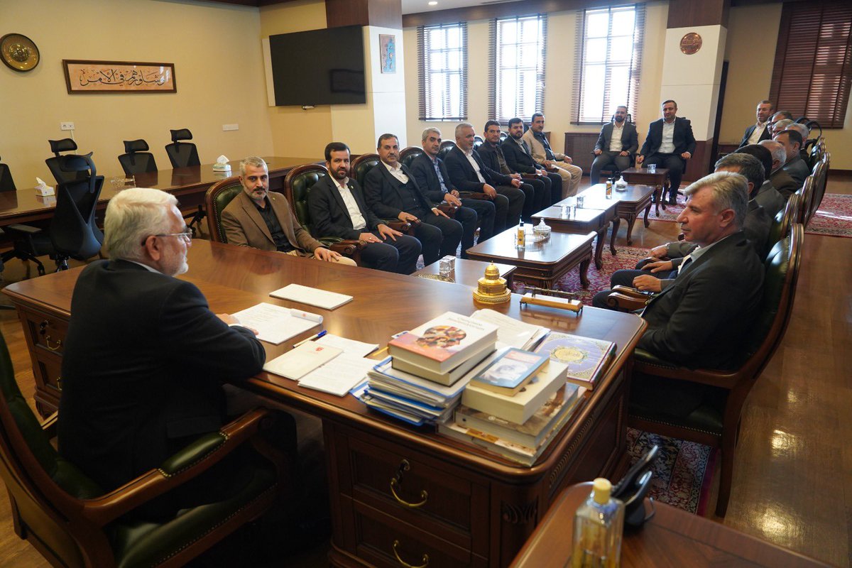 Seçim İşleri ve Yerel Yönetimler Başkanlığı olarak Belediye Meclis Üyelerimizi Genel Merkezimizde iki gün boyunca ağırladık.

HÜDA PAR’ın Belediyecilik anlayışı üzerine verimli seminerler gerçekleştirdik.

Son günler belediyecilik anlayışımıza ne kadar ihtiyaç olduğunu hatırlattı