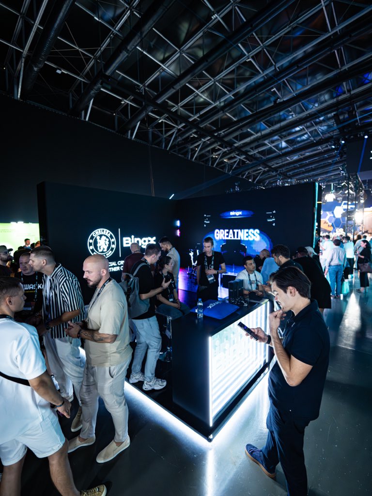 Cheriz_wilfred's tweet image. As a Business Development Manager @BingXOfficial , I’m proud to see our ecosystem shine on the global stage at Blockchain Life Dubai 2025 🇦🇪🚀

This year’s event brought together top innovators, founders, and decision-makers driving the next wave of Web3 growth -and BingX stood…
