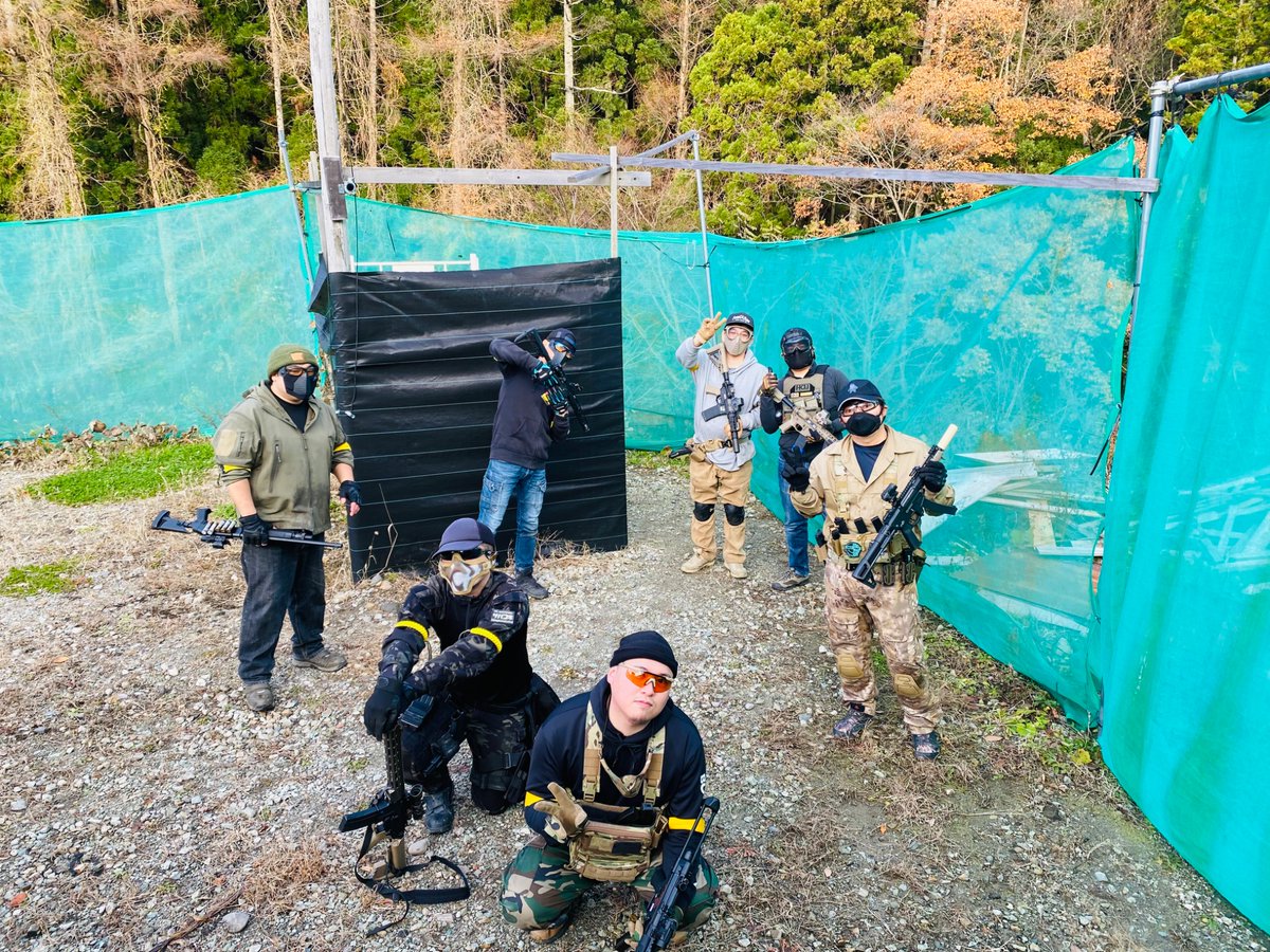 YAMAGATA48BASE's tweet photo. 🐾県外優遇サバゲー🐾

ご参加いただきありがとうございました！
初の2つのフィールド合同主催で本日DAY1のゲーム行いました！

宮城、秋田からのサバゲーマーからお越しいただき、大変楽しいゲームとなりました！

また山形のフィールドに遊びに来てください😊

#山形 #サバゲー #県外優遇 #しばきち https://t.co/CpB74vFjqJ