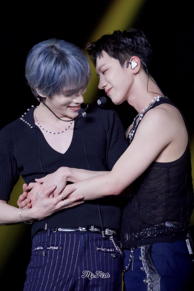 cowbell_wayv's tweet image. 🔞すぎる