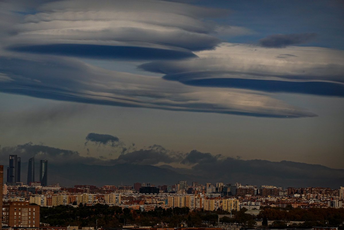 Se siguen viendo bonitas lenticulares 😍