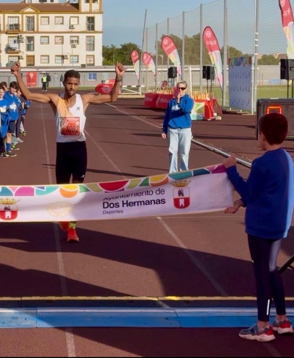 TrashorrasVOX's tweet image. Y le vas a hacer las pruebas ANTIDOPAJE? Tal vez sabiendo donde era la prueba y las conexiones del #SocialismoEsMiseria no salga huyendo 
No lo olvides #DosHermanas, eso es lo que quieren para ti, tu mirando humillado y ellos ganando.  
Solo @Vox_2Hermanas puede revertirlo.