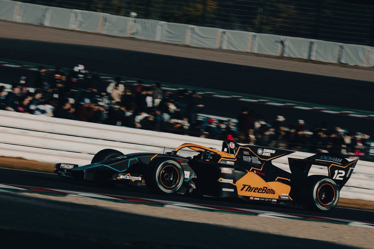 Atsushi_Miyake's tweet image. SUPER FORMULA 鈴鹿大会
今シーズンもずっと苦戦をしていて最後まで悩みましたが、展開にも恵まれ何とかポイントを獲得しました。
結果は残せませんでしたが、一瀬さんと戦えて本当に楽しかったし、自分自身も成長できたと思います！
今年も一年間、応援ありがとうございました！
#SFormula