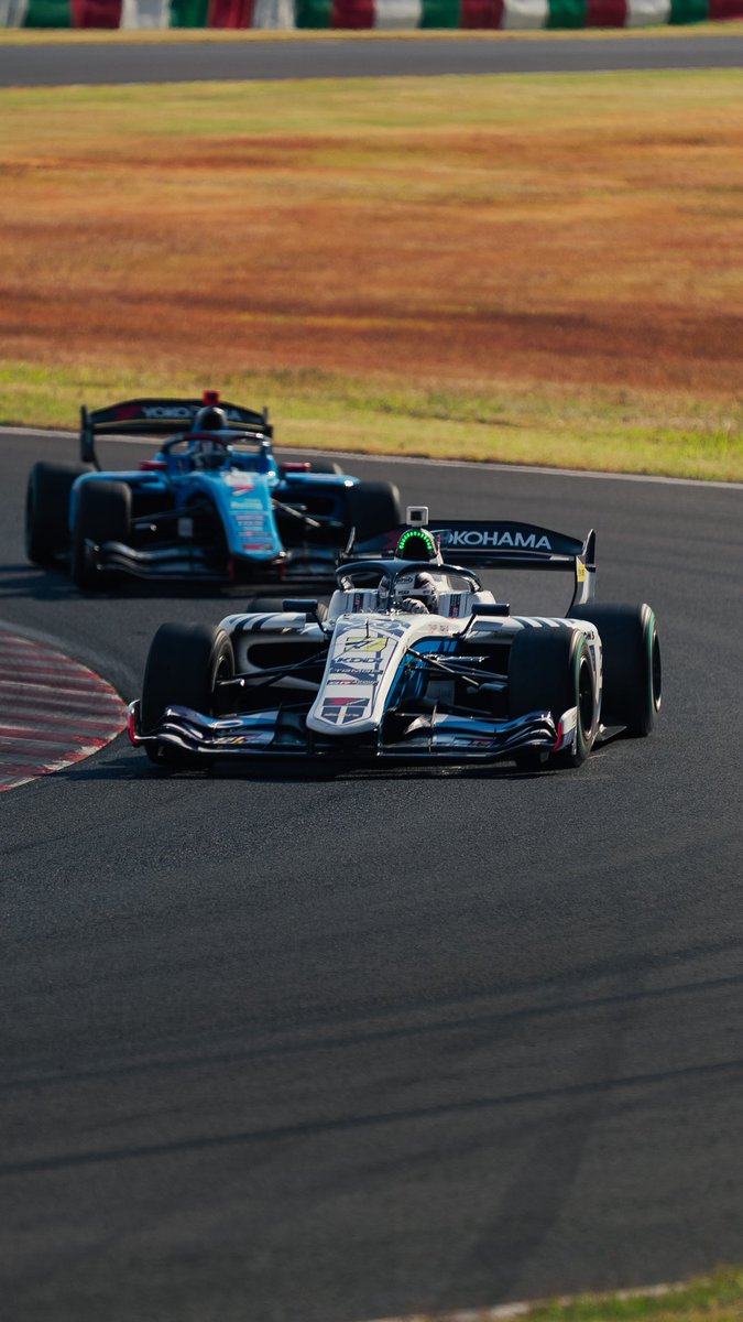 Rd.10,12終了しました。

最後のレースは今年一番のペースがあったけどレーシングアクシデントで本当に悔しい結果となりました。

今シーズンはリザーブドライバーの予定が3チームを通してほとんどのレースに参戦させていただきました。濃かった。

1年間応援ありがとうございました！

#superformula