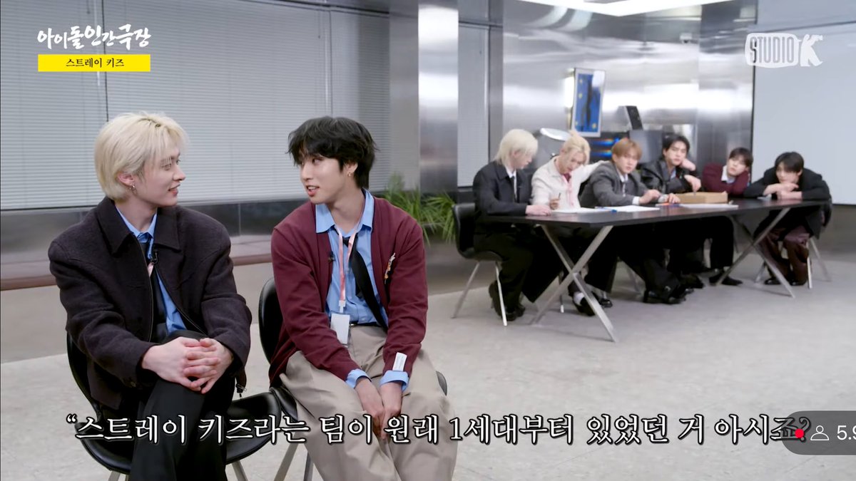 hanmingg's tweet image. just them in their own world