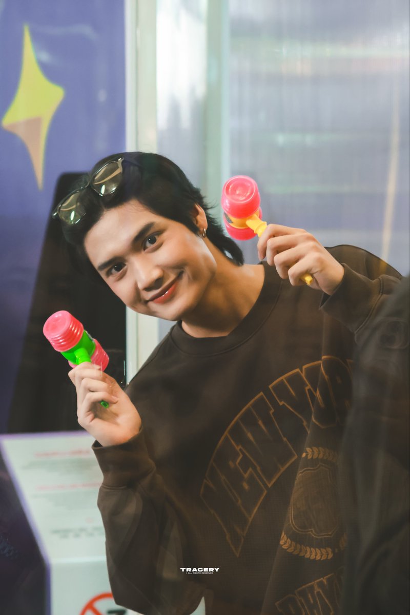 tracery_p05's tweet image. 251123 #TMCLIVExLE7EL
#PATTERN_LE7EL @TERN_CYM 

น่ า รั ก ม า ก ; _ ;