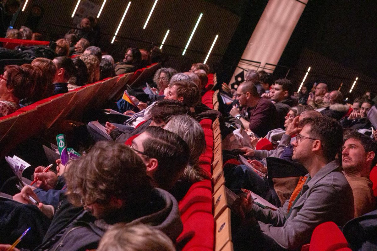 Le programme, rien que le programme et tout le programme !

Pour les municipales, les insoumis porteront un véritable programme de rupture.

À la #ConventionMunicipalesLFI nous nous formons collectivement aux arguments pour convaincre avec Coline Bouret, Ariane Vaquette et Anaïs