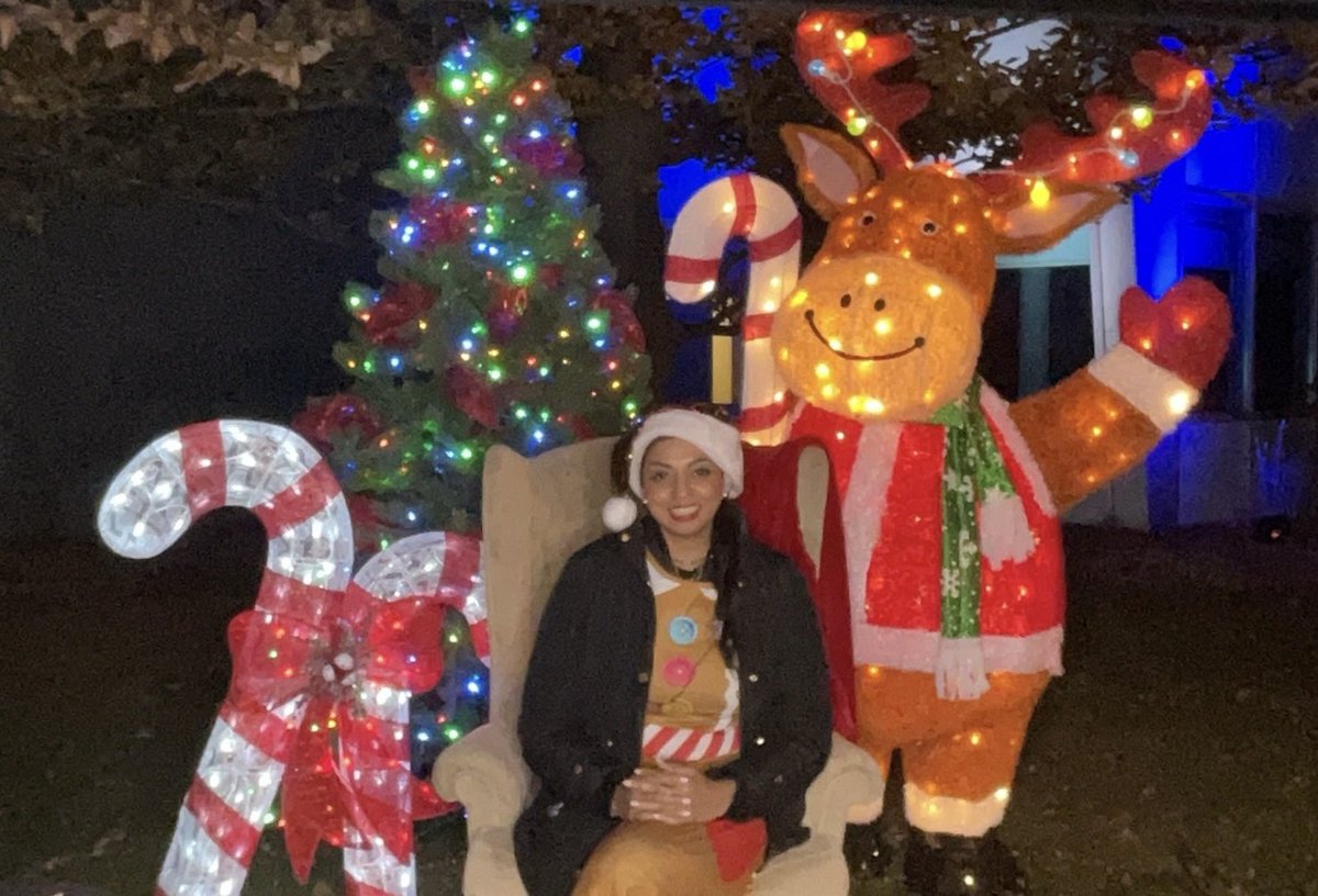 lisapatel01's tweet image. Another Santa Claus Parade in the books! 🎅✨
Grateful to volunteer for this special event and come together with friends, colleagues and the community. 
Nothing beats seeing our community come alive with lights, music, and holiday magic. 
#AjaxSantaClausParade #AjaxEvents