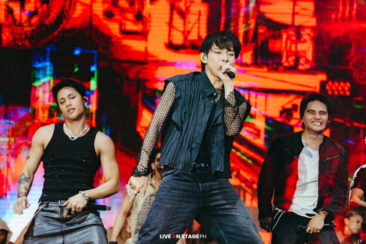 liveonstagePH's tweet image. [IN PHOTOS] 📸   

SB19 at #AuroraMusicFestCebu2025 
#AMF2025Cebu @SB19Official #SB19 
#SB19atAuroraMusicFestCEBU
